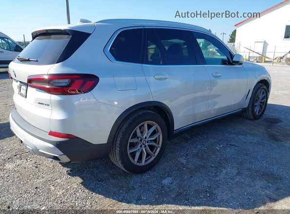 5UXCR6C0XP9P28849 2023 BMW X5 White Задня права чверть