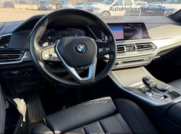 5UXCR6C52KLL26024 2019 BMW X5 Dark Blue ხელსაწყოთა პანელის ხედი