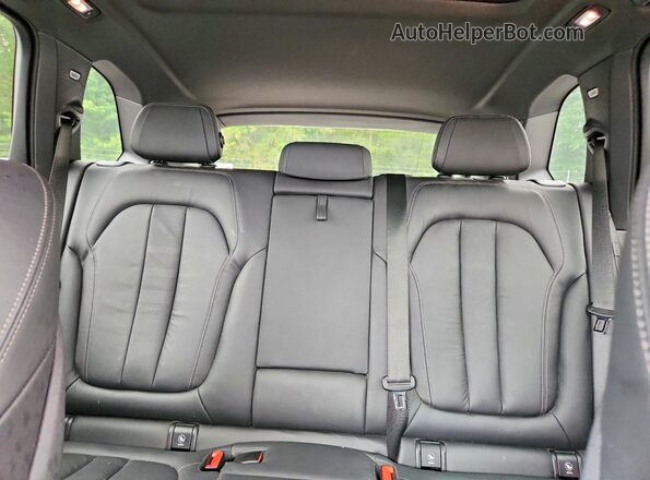 5UXCR6C53KLL11483 2019 BMW X5 Black უკანა სავარძლების ხედი