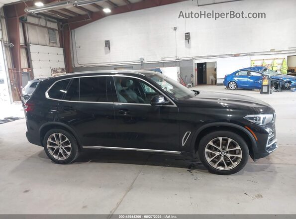 5UXCR6C53KLL52793 2019 BMW X5 Black Вид задньої частини салону