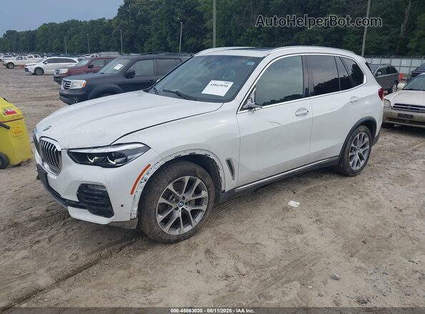 5UXCR6C56KLK89723 2019 BMW X5 White წინა მარცხენა ხედი სამი მეოთხედიდან