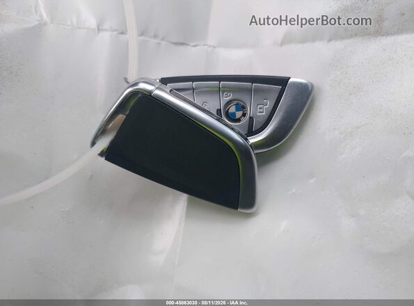 5UXCR6C56KLK89723 2019 BMW X5 White წინა პანელის ხედი