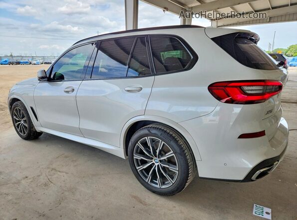 5UXCR6C58KLL08823 2019 BMW X5 Белый Задняя левая четверть