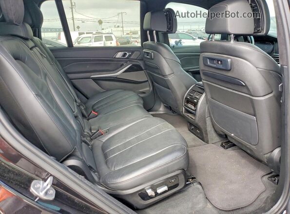 5UXCW2C00L9B63140 2020 BMW X7 Черный Вид задней части салона