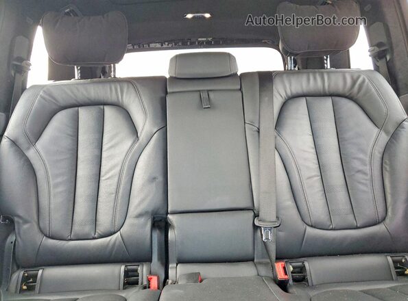 5UXCW2C00L9B63140 2020 BMW X7 Черный Вид задних сидений