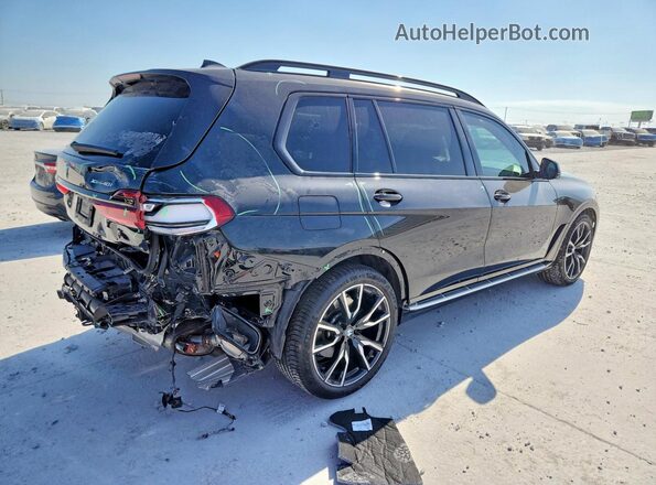 5UXCW2C01M9F60115 2021 BMW X7 Black Հետևի աջ