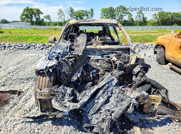 5UXCW2C03M9F25334 2021 BMW X7 White Widok z przodu