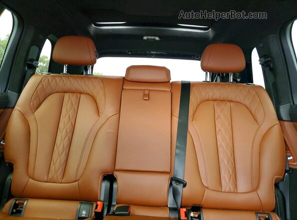 5UXCW2C03N9K91100 2022 BMW X7 Синий Вид задних сидений