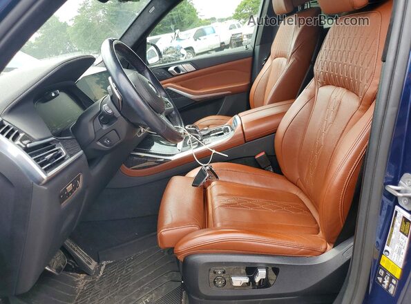 5UXCW2C03N9K91100 2022 BMW X7 Синий Вид салона спереди