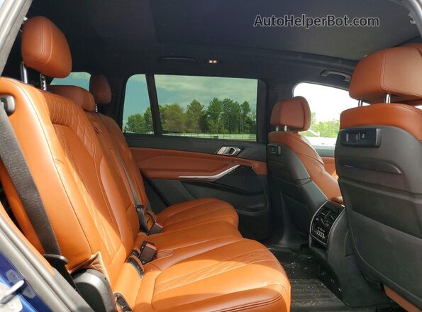 5UXCW2C03N9K91100 2022 BMW X7 Синий Вид задней части салона