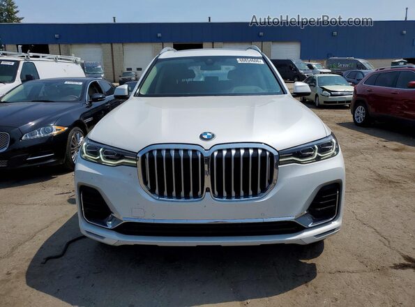 5UXCW2C07M9E24720 2021 BMW X7 White Դիմացի տեսք