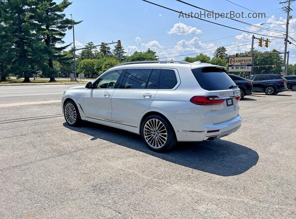 5UXCW2C07N9N12908 2022 BMW X7 White უკანა მარჯვენა