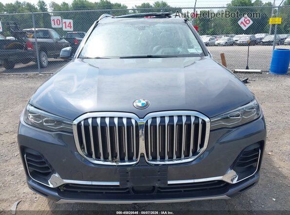 5UXCW2C08L9B32167 2020 BMW X7 Серый Вид задней части салона