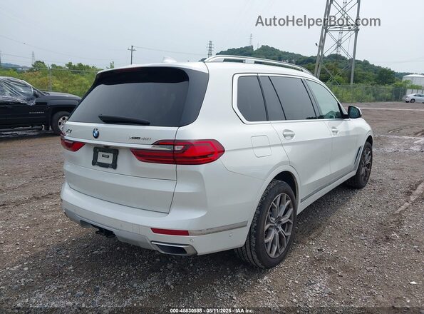 5UXCW2C08M9H93229 2021 BMW X7 White Задня права чверть