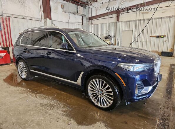 5UXCW2C08N9L24785 2022 BMW X7 Blue Front right