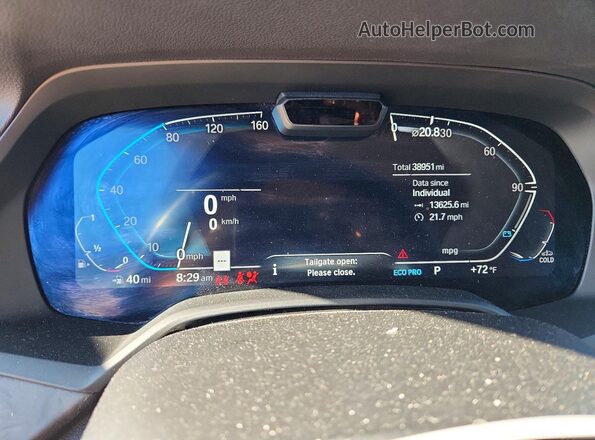 5UXCW2C08N9L24785 2022 BMW X7 Blue Instrument cluster view
