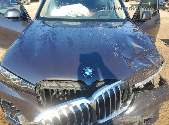 5UXCW2C08N9N03022 2022 BMW X7 Gray Շարժիչի բաժամունքի տեսք