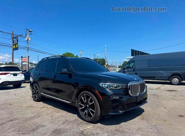 5UXCW2C09M9D82986 2021 BMW X7 Black Delantero derecho
