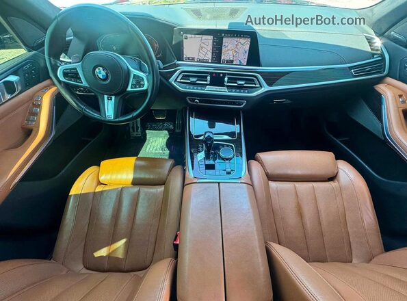 5UXCW2C09M9D82986 2021 BMW X7 Black 