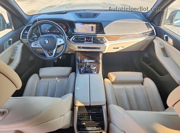 5UXCW2C09M9H86421 2021 BMW X7 Blue Widok deski rozdzielczej