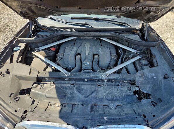 5UXCX4C53KLS35998 2019 BMW X7 Gray Вид підкапотного простору