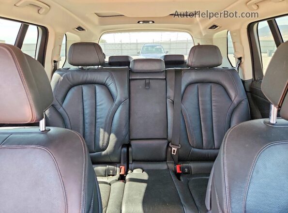5UXCX4C53KLS35998 2019 BMW X7 Gray Вид задніх сидінь
