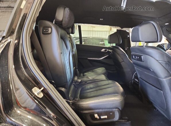 5UXCX6C01L9B33388 2020 BMW X7 Black უკანა სავარძლების ხედი