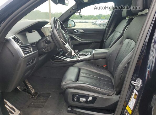 5UXCX6C01N9N09491 2022 BMW X7 Blue Widok wnętrza z przodu