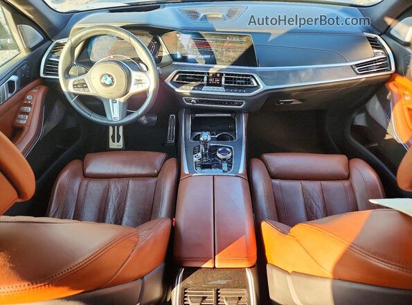 5UXCX6C09M9E15859 2021 BMW X7 Серый Вид панели приборов