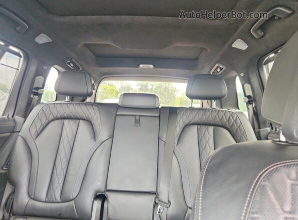 5UXCX6C0XL9B49296 2020 BMW X7 Black 
