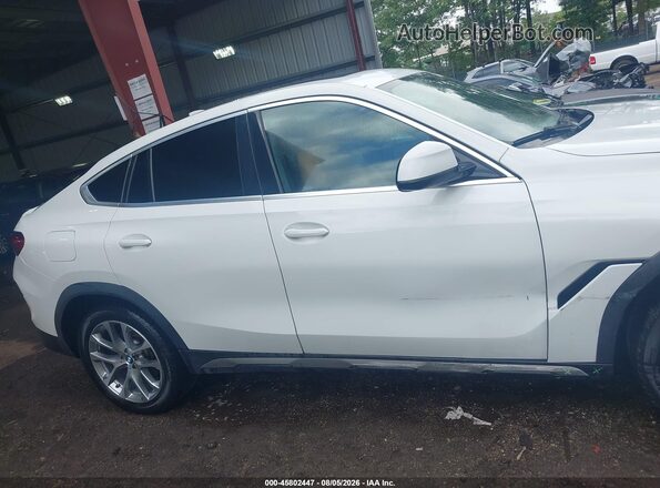 5UXCY4C01M9H36165 2021 BMW X6 White Панорамний вид салону 360°
