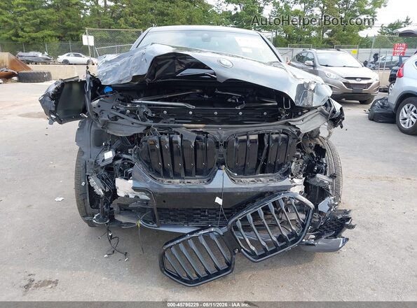 5UXCY6C01N9M56837 2022 BMW X6 Black Вид спереду