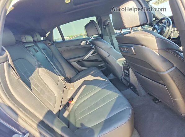 5UXCY8C0XN9J48223 2022 BMW X6 Gray უკანა სალონის ხედი