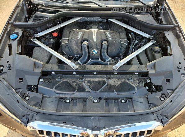 5UXJU2C54KLN67131 2019 BMW X5 Black Widok wnętrza z tyłu