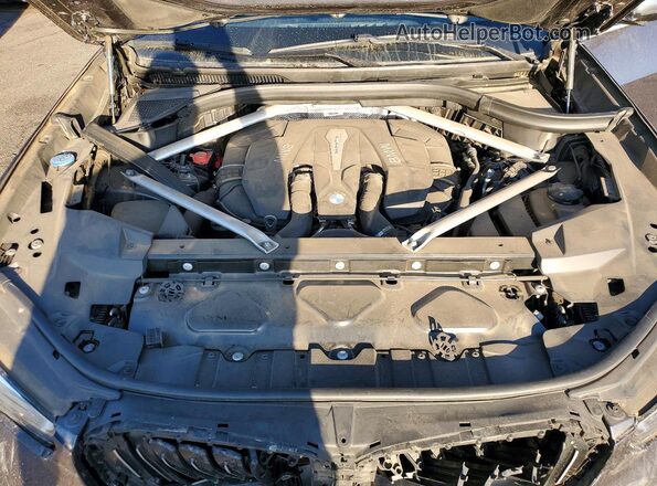5UXJU2C57KLB15208 2019 BMW X5 Gray Շարժիչի բաժամունքի տեսք