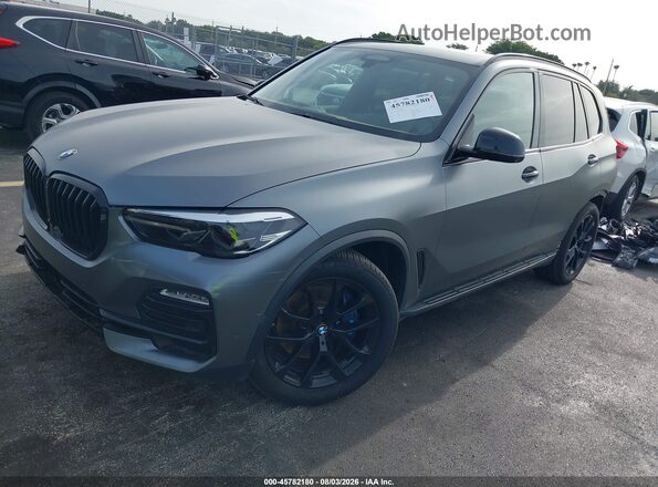 5UXJU2C57KLN49822 2019 BMW X5 Gray წინა მარცხენა ხედი სამი მეოთხედიდან