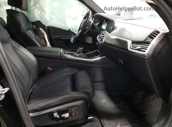 5UXJU4C09M9G94833 2021 BMW X5 Черный Вид салона спереди