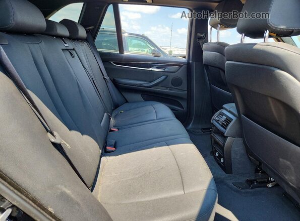 5UXKR0C34H0V78892 2017 BMW X5 Black Widok tylnych siedzeń