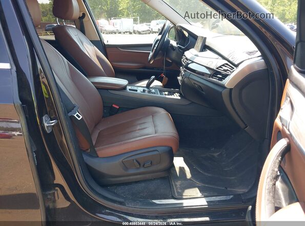 5UXKR0C50G0P18680 2016 BMW X5 Black წინა სალონის ხედი