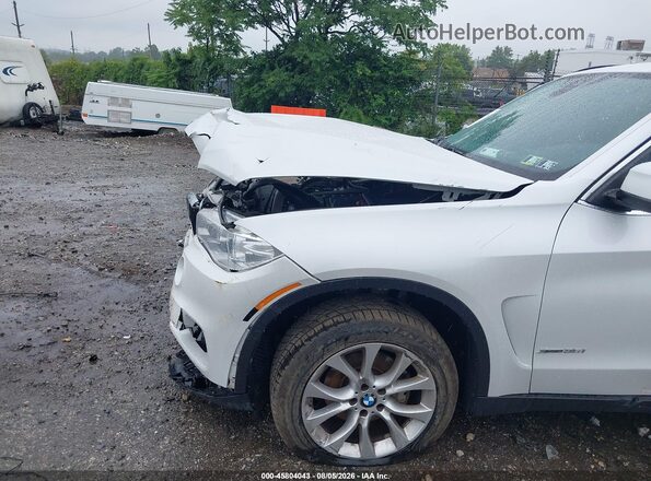 5UXKR0C50G0P21837 2016 BMW X5 White Front view