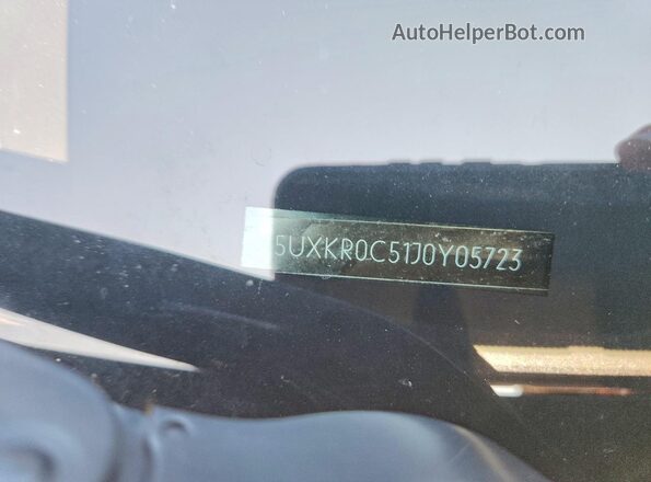 5UXKR0C51J0Y05723 2018 BMW X5 Blue Widok wnętrza 360 stopni
