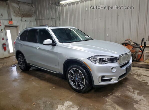 5UXKR0C52H0V66547 2017 BMW X5 Серебряный Передняя правая четверть