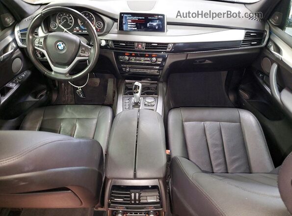 5UXKR0C52H0V66547 2017 BMW X5 Серебряный Вид панели приборов