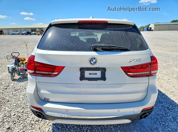 5UXKR0C53G0P28264 2016 BMW X5 White VIN sticker view