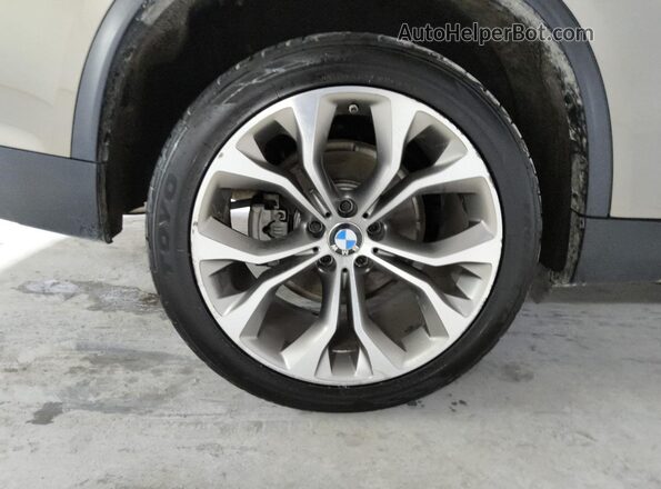 5UXKR0C54J0Y04789 2018 BMW X5 Gold 