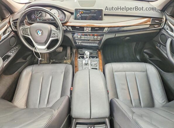 5UXKR0C55G0U49253 2016 BMW X5 White Widok deski rozdzielczej