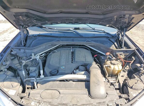 5UXKR0C55H0U52283 2017 BMW X5 Синий Вид подкапотного пространства