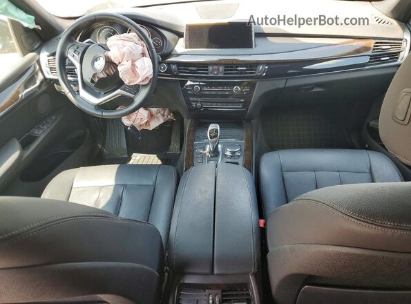 5UXKR0C55J0Y03439 2018 BMW X5 Black Вид панелі приладів
