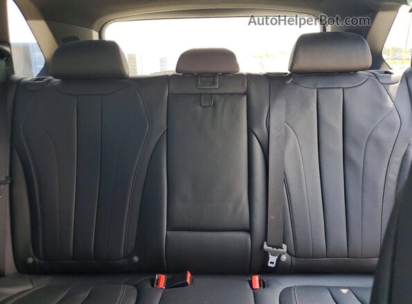 5UXKR0C55J0Y03439 2018 BMW X5 Black Вид задніх сидінь
