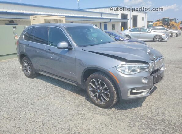 5UXKR0C57JL074617 2018 BMW X5 Gray Front right